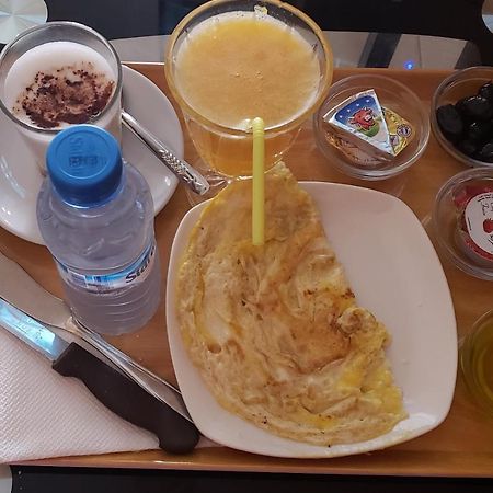San Mao Sahara Hotel ลาอโยน ภายนอก รูปภาพ