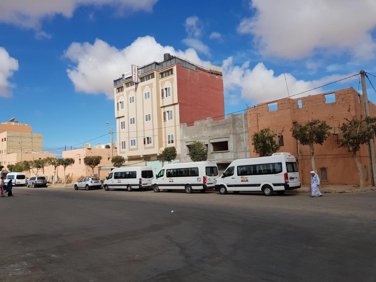 San Mao Sahara Hotel ลาอโยน ภายนอก รูปภาพ