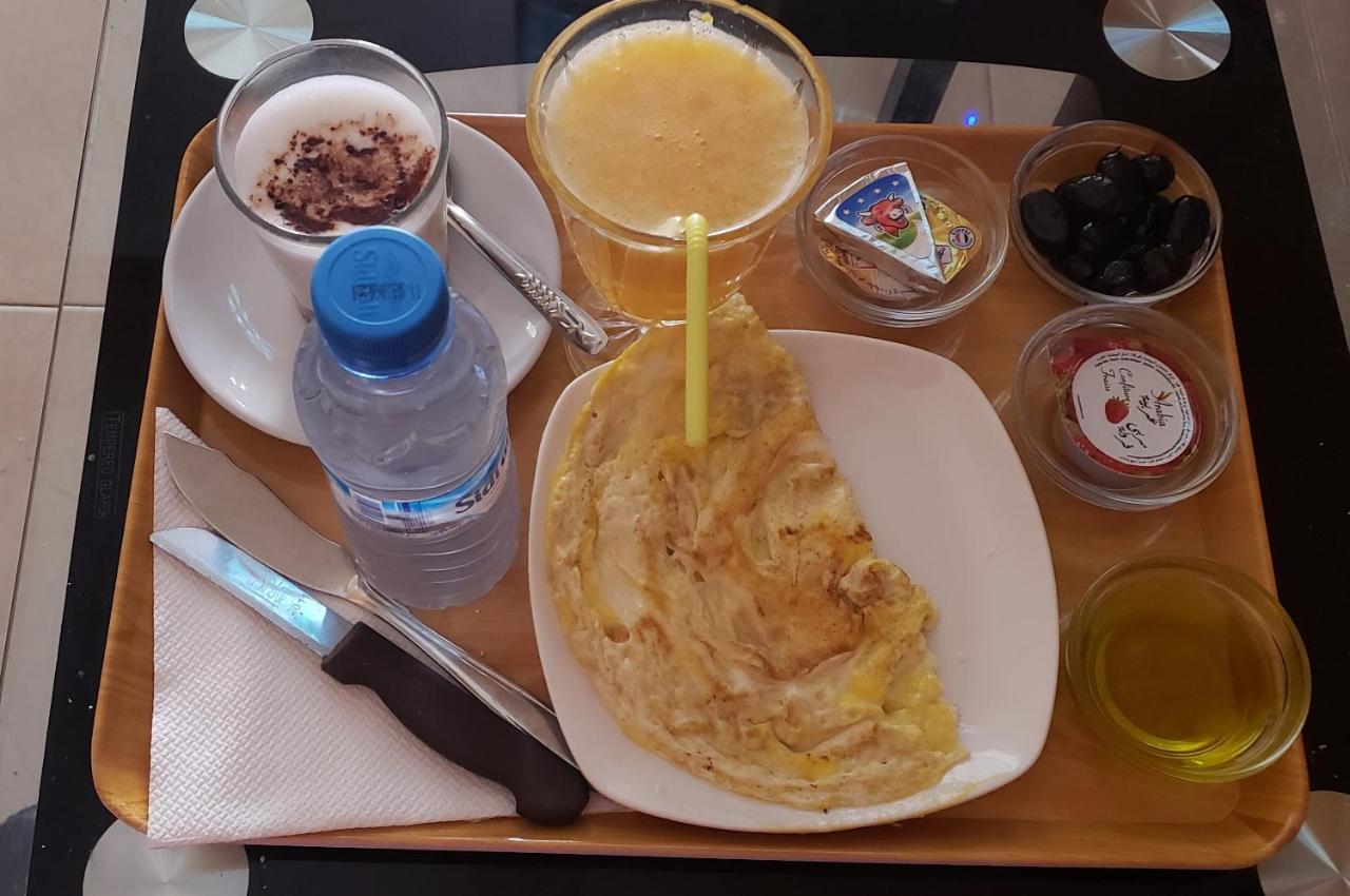San Mao Sahara Hotel ลาอโยน ภายนอก รูปภาพ