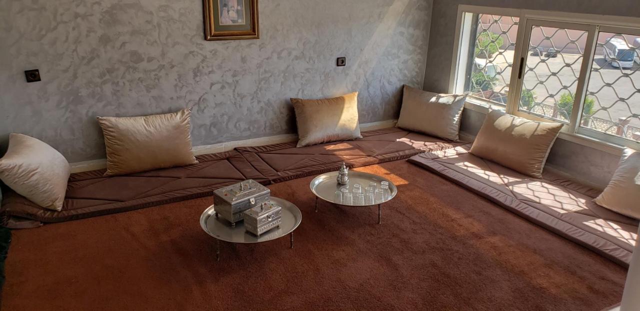 San Mao Sahara Hotel ลาอโยน ภายนอก รูปภาพ